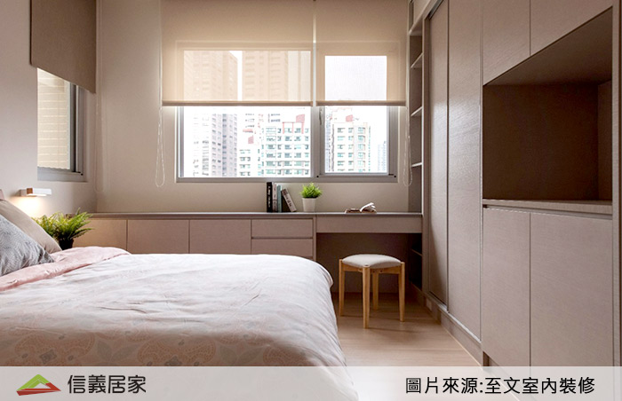 臥室同樣以簡約線條與用色去勾勒,並以強調收納功能為主。