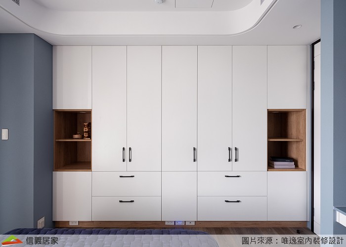 牆面選用珪藻土塗料調節室內濕度,減少水氣與異味,透過珪藻土長效分解甲醛的優勢,打造健康的成長環境;灰白紋路木地板則敘寫場域的細緻溫柔,貫穿禪風人文的主概念。