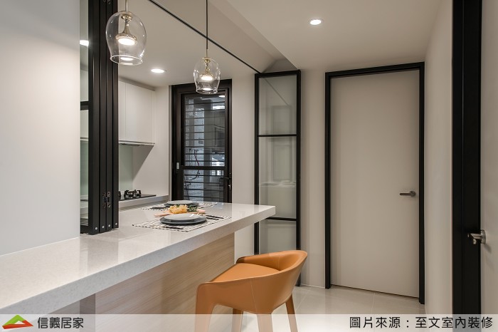 白色餐廳室內裝潢設計，包括裝潢圖片