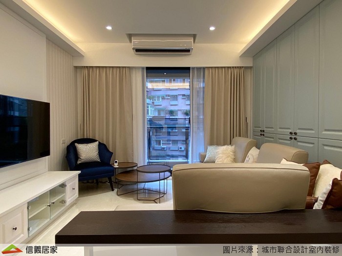 線板串起機能美觀，經典鄉村風總在不經意間流露